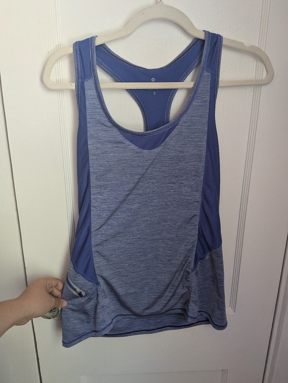 Athleta Forerunner Blue Racerback Tank Top - Size Small